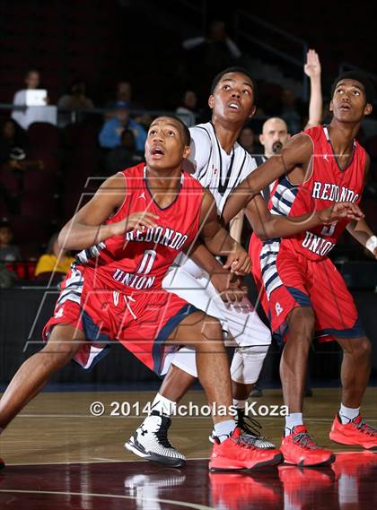Thumbnail 2 in Redondo Union vs. Centennial (Tarkanian Classic) photogallery.