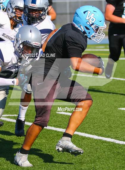 Thumbnail 2 in Silverado @Villa Park photogallery.