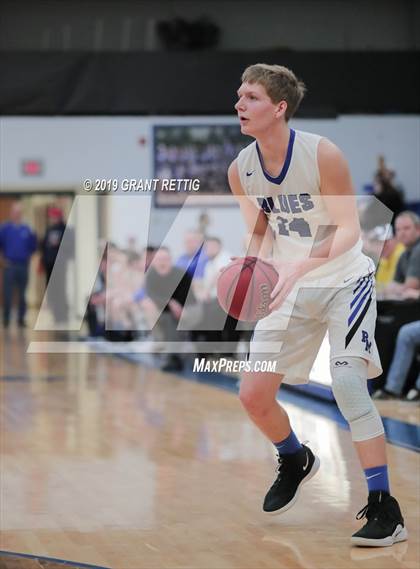Thumbnail 3 in James River @ McCluer photogallery.