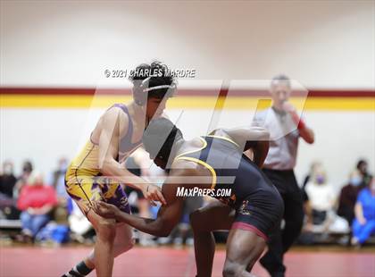 Thumbnail 1 in Jack Britt vs Lumberton (Douglas Byrd High School) photogallery.