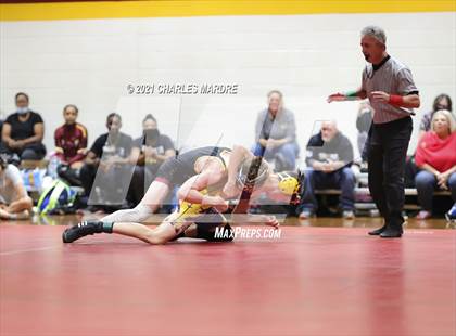 Thumbnail 2 in Jack Britt vs Lumberton (Douglas Byrd High School) photogallery.