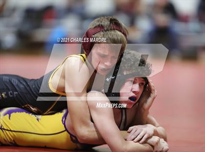 Thumbnail 3 in Jack Britt vs Lumberton (Douglas Byrd High School) photogallery.