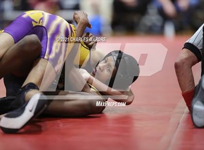 Thumbnail 2 in Jack Britt vs Lumberton (Douglas Byrd High School) photogallery.
