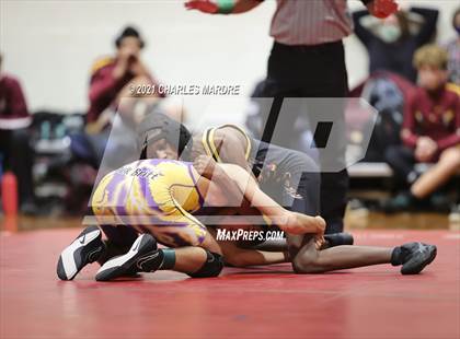Thumbnail 3 in Jack Britt vs Lumberton (Douglas Byrd High School) photogallery.