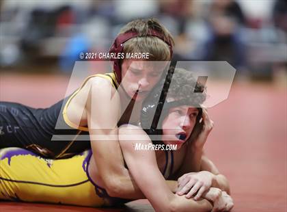 Thumbnail 2 in Jack Britt vs Lumberton (Douglas Byrd High School) photogallery.