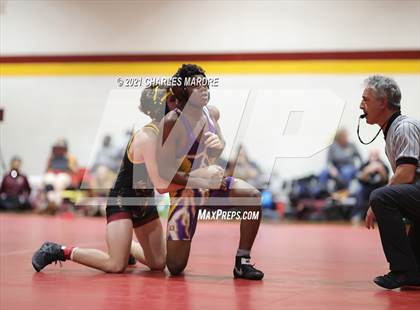 Thumbnail 1 in Jack Britt vs Lumberton (Douglas Byrd High School) photogallery.
