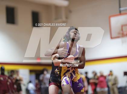 Thumbnail 1 in Jack Britt vs Lumberton (Douglas Byrd High School) photogallery.