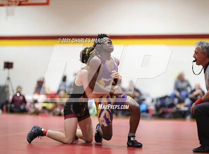 Thumbnail 2 in Jack Britt vs Lumberton (Douglas Byrd High School) photogallery.