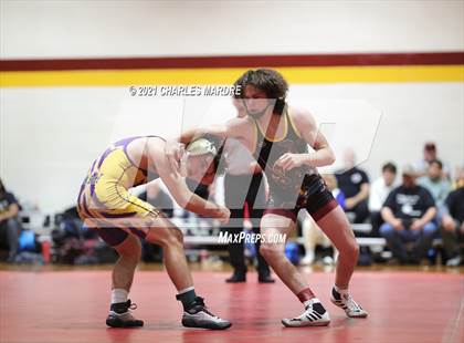 Thumbnail 2 in Jack Britt vs Lumberton (Douglas Byrd High School) photogallery.