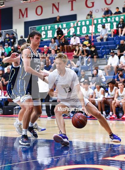 Thumbnail 3 in Mater Dei Catholic vs. La Costa Canyon (CIF San Diego Section D1 Semifinal) photogallery.