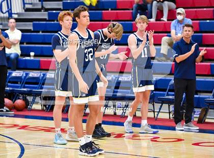 Thumbnail 1 in Mater Dei Catholic vs. La Costa Canyon (CIF San Diego Section D1 Semifinal) photogallery.