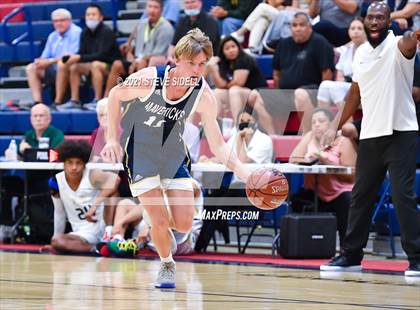 Thumbnail 1 in Mater Dei Catholic vs. La Costa Canyon (CIF San Diego Section D1 Semifinal) photogallery.