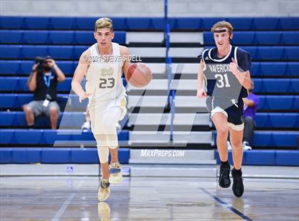 Thumbnail 3 in Mater Dei Catholic vs. La Costa Canyon (CIF San Diego Section D1 Semifinal) photogallery.