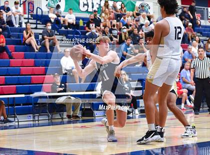 Thumbnail 2 in Mater Dei Catholic vs. La Costa Canyon (CIF San Diego Section D1 Semifinal) photogallery.