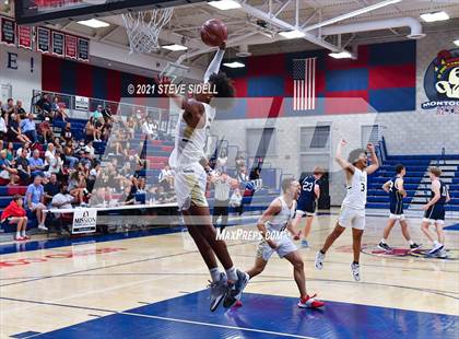 Thumbnail 3 in Mater Dei Catholic vs. La Costa Canyon (CIF San Diego Section D1 Semifinal) photogallery.
