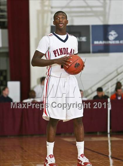 Thumbnail 2 in Findlay Prep vs. St. Andrew's (Spalding Hoophall Classic) photogallery.