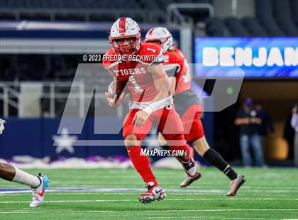 Thumbnail 1 in Benjamin @ Oglesby (UIL 1A D2 Football Final) photogallery.