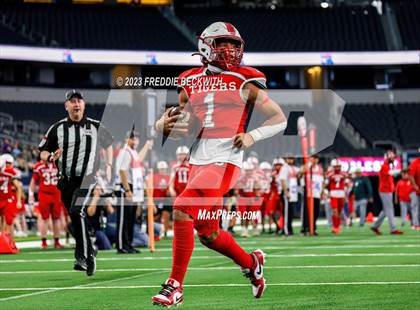 Thumbnail 1 in Benjamin @ Oglesby (UIL 1A D2 Football Final) photogallery.