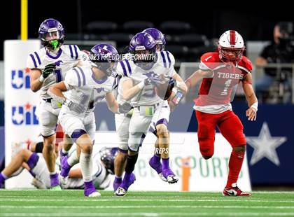 Thumbnail 1 in Benjamin @ Oglesby (UIL 1A D2 Football Final) photogallery.