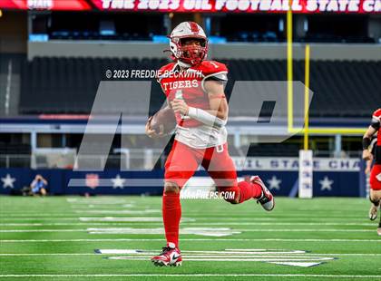 Thumbnail 1 in Benjamin @ Oglesby (UIL 1A D2 Football Final) photogallery.