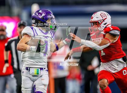 Thumbnail 3 in Benjamin @ Oglesby (UIL 1A D2 Football Final) photogallery.