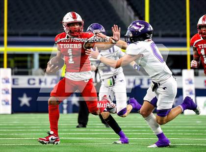 Thumbnail 1 in Benjamin @ Oglesby (UIL 1A D2 Football Final) photogallery.