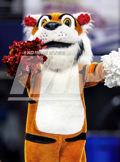 Thumbnail 1 in Benjamin @ Oglesby (UIL 1A D2 Football Final) photogallery.