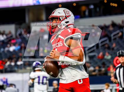 Thumbnail 1 in Benjamin @ Oglesby (UIL 1A D2 Football Final) photogallery.