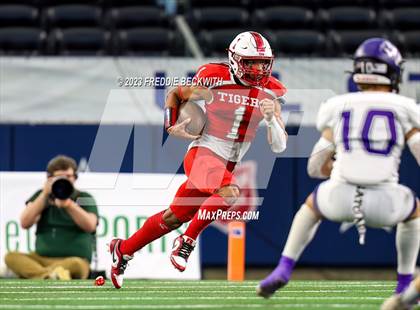 Thumbnail 1 in Benjamin @ Oglesby (UIL 1A D2 Football Final) photogallery.