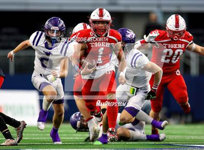 Thumbnail 3 in Benjamin @ Oglesby (UIL 1A D2 Football Final) photogallery.