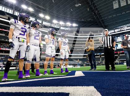 Thumbnail 1 in Benjamin @ Oglesby (UIL 1A D2 Football Final) photogallery.