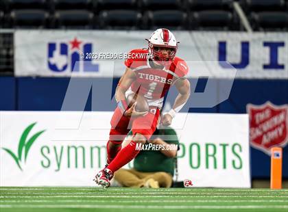 Thumbnail 3 in Benjamin @ Oglesby (UIL 1A D2 Football Final) photogallery.