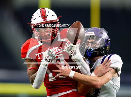 Thumbnail 1 in Benjamin @ Oglesby (UIL 1A D2 Football Final) photogallery.
