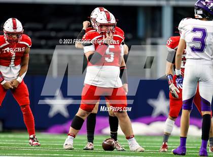 Thumbnail 3 in Benjamin @ Oglesby (UIL 1A D2 Football Final) photogallery.