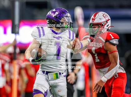 Thumbnail 3 in Benjamin @ Oglesby (UIL 1A D2 Football Final) photogallery.