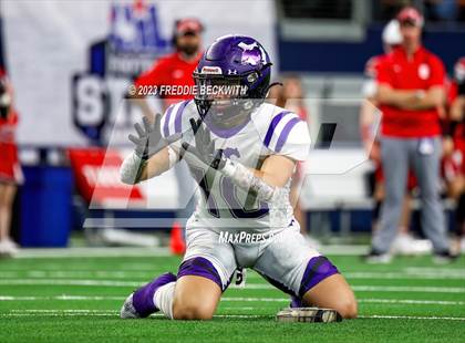 Thumbnail 2 in Benjamin @ Oglesby (UIL 1A D2 Football Final) photogallery.