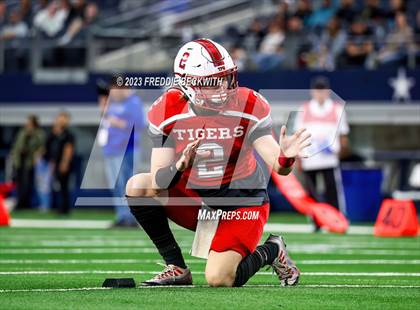 Thumbnail 3 in Benjamin @ Oglesby (UIL 1A D2 Football Final) photogallery.