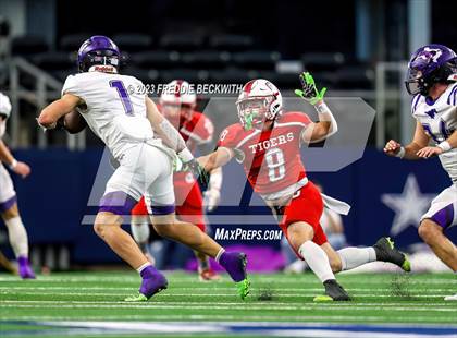 Thumbnail 1 in Benjamin @ Oglesby (UIL 1A D2 Football Final) photogallery.