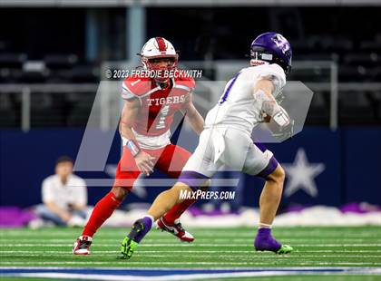 Thumbnail 2 in Benjamin @ Oglesby (UIL 1A D2 Football Final) photogallery.