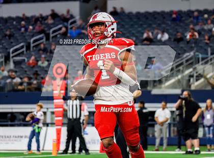 Thumbnail 2 in Benjamin @ Oglesby (UIL 1A D2 Football Final) photogallery.