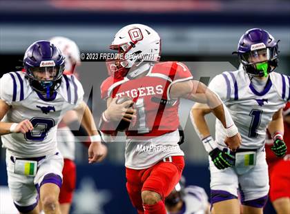 Thumbnail 1 in Benjamin @ Oglesby (UIL 1A D2 Football Final) photogallery.