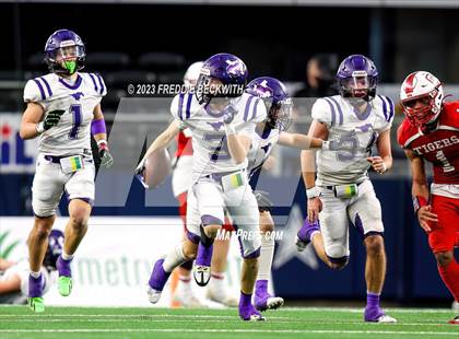 Thumbnail 3 in Benjamin @ Oglesby (UIL 1A D2 Football Final) photogallery.