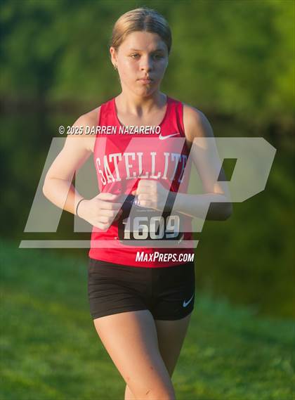 Thumbnail 1 in Winter Springs Invitational photogallery.
