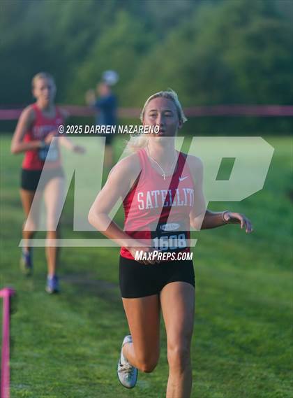 Thumbnail 1 in Winter Springs Invitational photogallery.