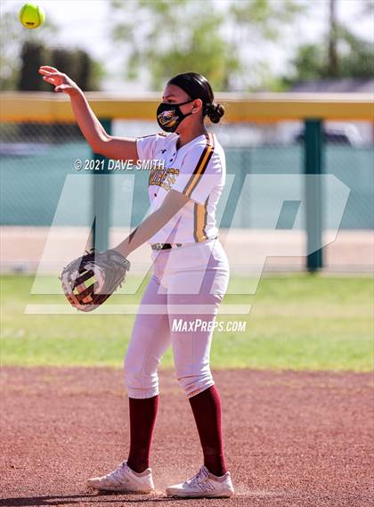Thumbnail 3 in Irvin @ Andress photogallery.