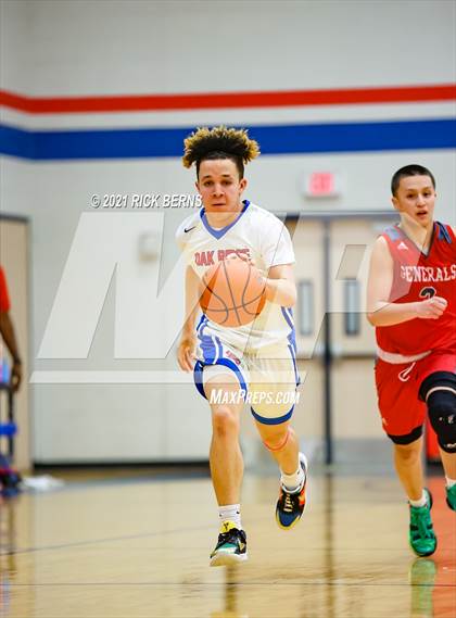 Thumbnail 3 in MacArthur @ Oak Ridge photogallery.