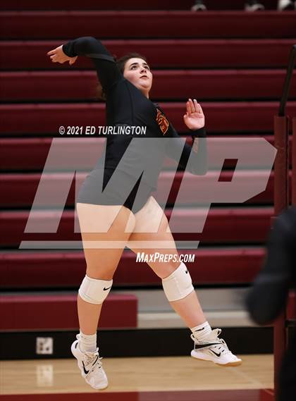 Thumbnail 2 in Sequoyah @ Lassiter photogallery.