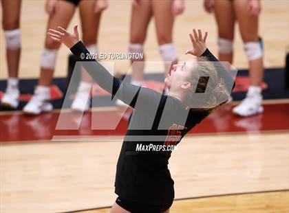 Thumbnail 2 in Sequoyah @ Lassiter photogallery.