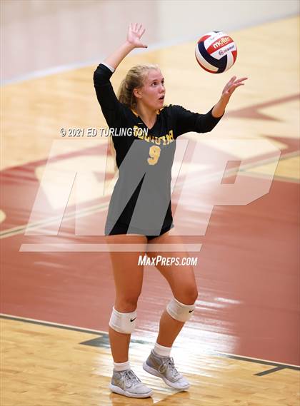Thumbnail 3 in Sequoyah @ Lassiter photogallery.