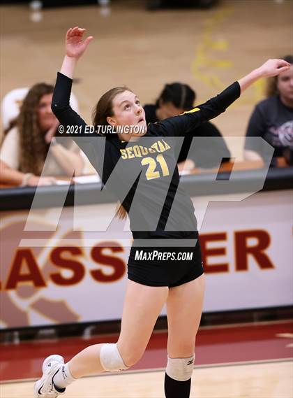 Thumbnail 1 in Sequoyah @ Lassiter photogallery.